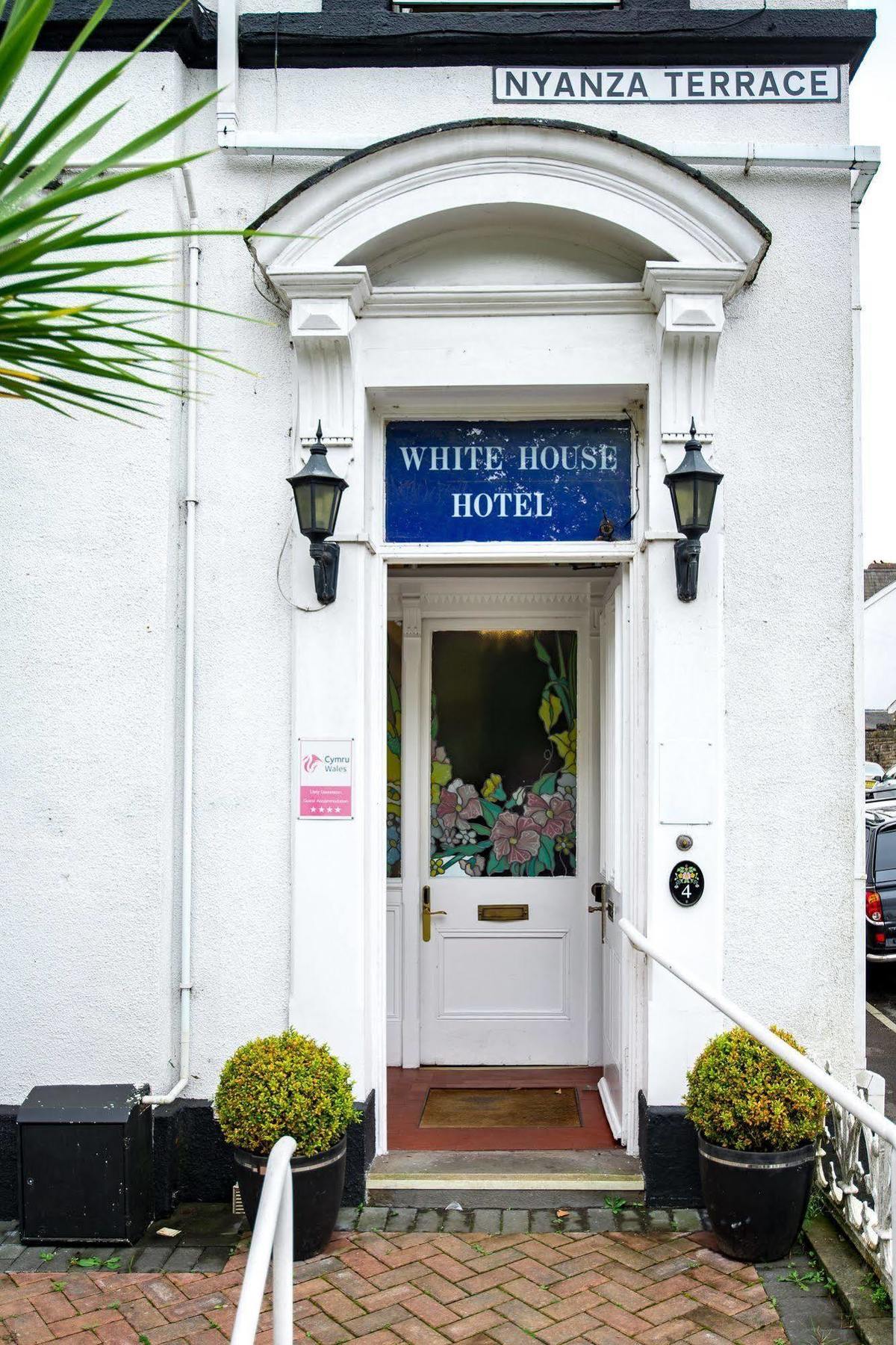 The White House By Bodacious! Swansea Eksteriør billede